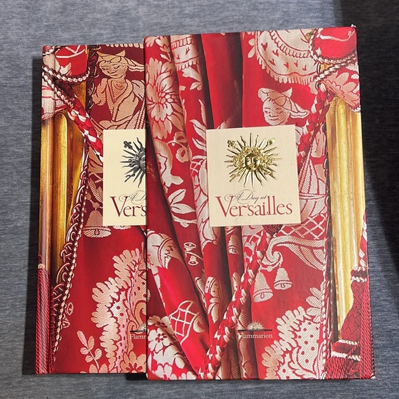 A Day at Versailles Book by Yves Carlier Published by Flammarion Publishers - Picture 5 of 5